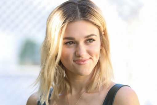Sadie Robertson says she’s ‘constantly’ fighting ‘fear’ amid postpartum struggles