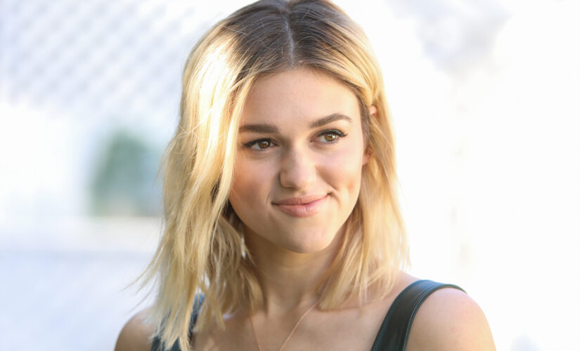 Sadie Robertson says she’s ‘constantly’ fighting ‘fear’ amid postpartum struggles