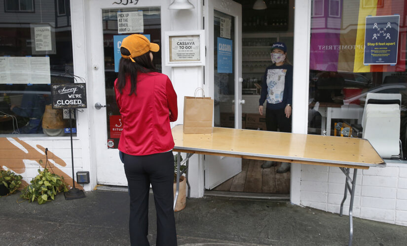 Some San Francisco-area restaurants reinstate mask requirements, cut unvaccinated workers over new guidance