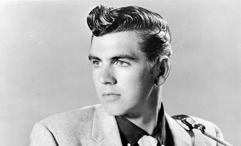 Sanford Clark, rockabilly singer, dead at 85 from COVID-19