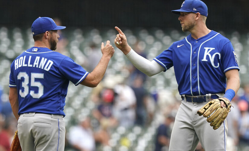 Royals top Brewers 5-2; early start for fans to watch Bucks