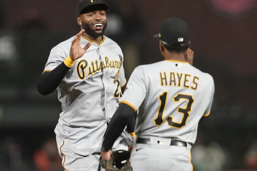 Polanco, Newman lead Pirates to 10-2 romp over Giants