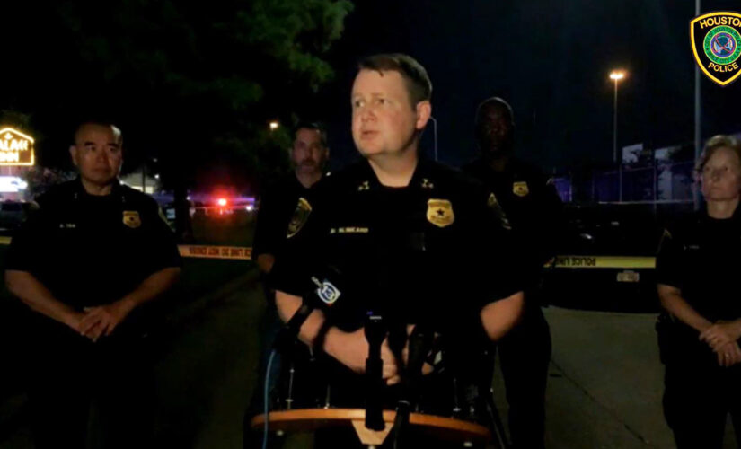 Houston motel shooting leaves 3 dead, including suspected gunman; 2 others hurt, police say