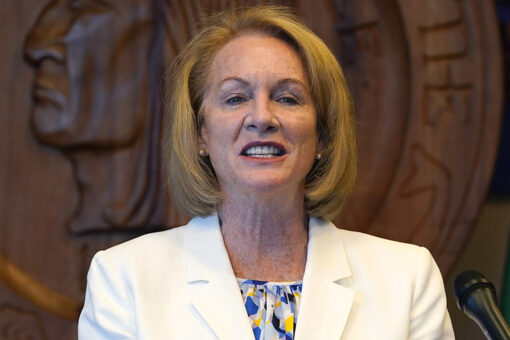 Seattle mayor calls for more police after six shootings in one weekend