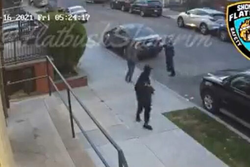 Vicious anti-Semitic attack in NYC caught on video