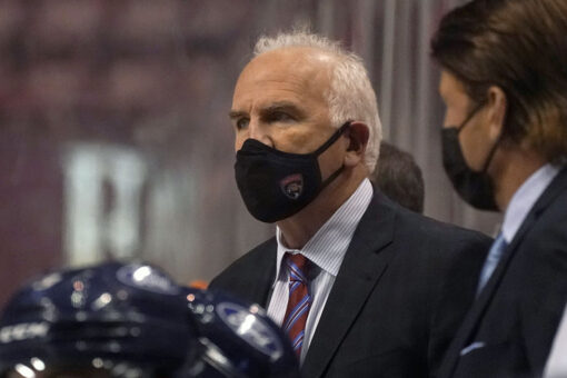 Quenneville offers to participate in Blackhawks review