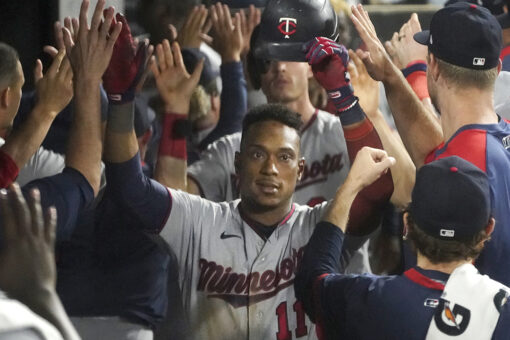 Kepler, Polanco power Twins past AL Central-leading Chicago