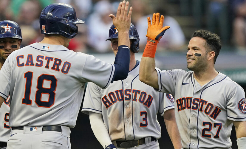 Altuve’s slam quiets booing, sends Astros past Indians 7-2