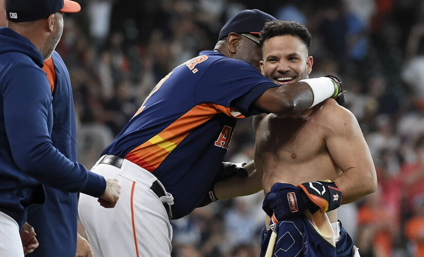 Astros’ Jose Altuve gets jersey ripped off after game-winning homer vs. Yankees