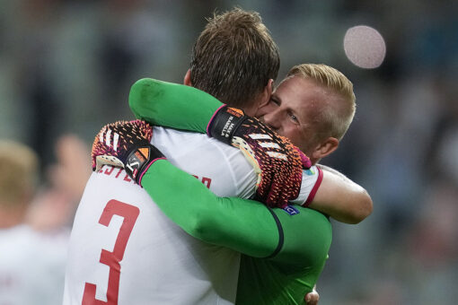 England inspired by expectation, Denmark by resilience