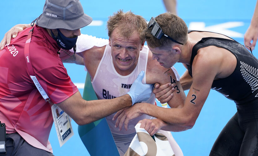 Tokyo Olympics triathlete Kristian Blummenfelt vomits, collapses after winning event