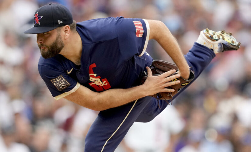 White Sox, RHP Lance Lynn agree to $38M deal for 2022, ’23