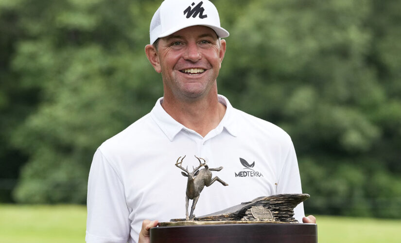 Glover with a 64 at John Deere ends 10 years without a win