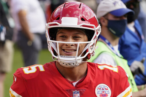 Chiefs’ Patrick Mahomes says it’s ‘ridiculous’ Sha’Carri Richardson was left off US Olympic roster