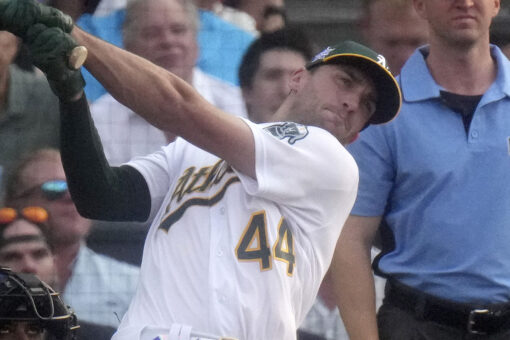 MLB Home Run Derby fan takes tumble at Coors Field trying to make catch