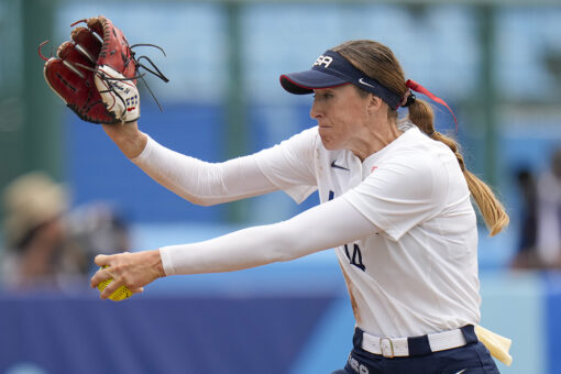 Abbott 1-hitter lifts US over Canada for 2-0 softball start