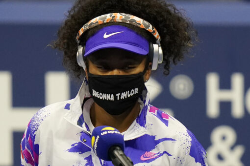 Naomi Osaka: Kneeling to protest racism, wearing mask in pandemic ‘so obvious’