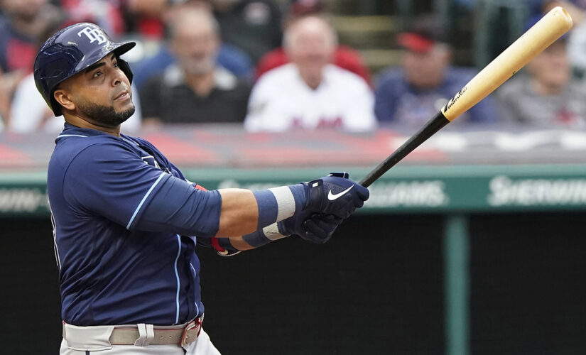 Cruz HR in Rays debut, Tampa Bay beats Cleveland 10th in row