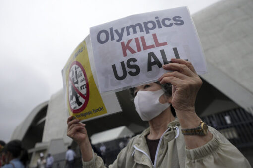 Holding Tokyo Olympics in pandemic shreds consensus in Japan