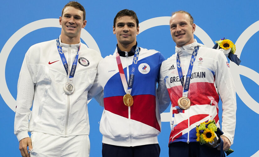 American Ryan Murphy sparks doping controversy after Russian swimmers win