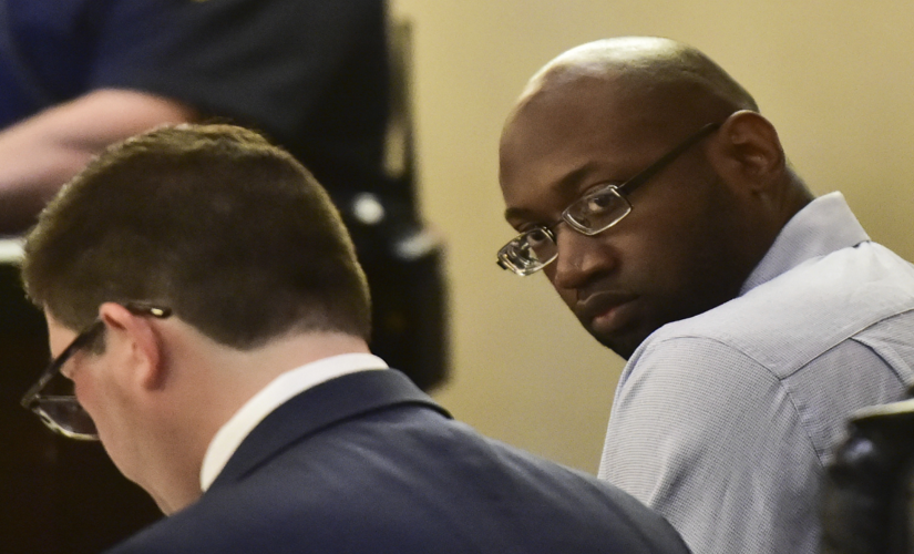 Texas man attacks bailiff after being convicted of killing officer