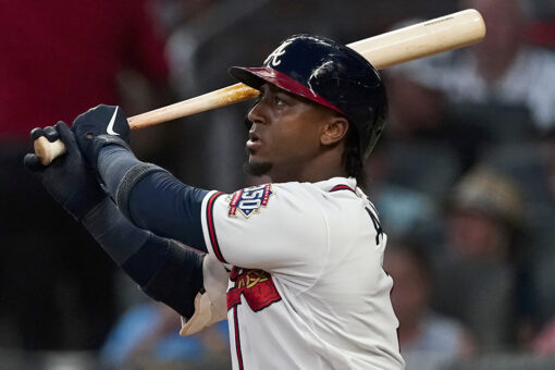 Albies hits 2 HRs, drives in 7 as Braves blast Mets 20-2