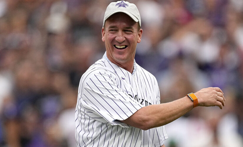 Peyton Manning teams up with brother, ESPN for MNF MegaCast