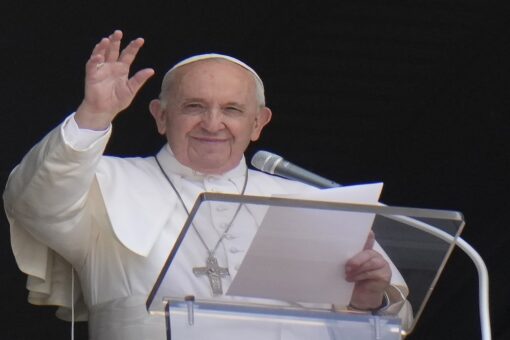 Pope Francis had a fever 3 days after intestinal surgery