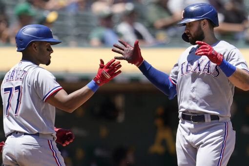 Gallo homers in 5th straight game, Rangers blast A’s 8-3