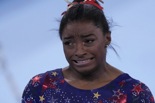Simone Biles on tough Olympics start: Feels like ‘weight of the world on my shoulders at times’