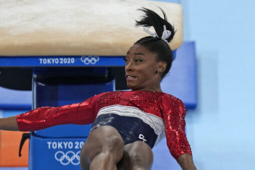 Simone Biles being able to land botched vault attempt ‘is incredible,’ Laurie Hernandez says