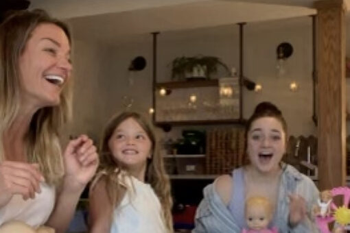 Singing babysitter stuns TikTok after ‘really hard year’: ‘It’s been absolutely crazy’