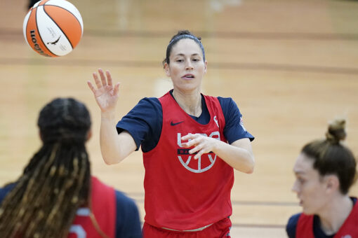 Sue Bird, Eddy Alvarez to carry US flag at Olympics opening ceremonies