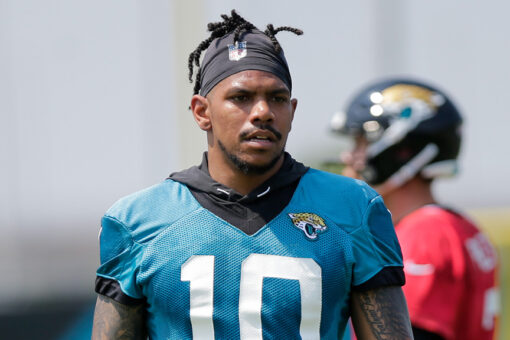 Terrelle Pryor, former Ohio State football star, demands university to reinstate statistics, wins from 2010