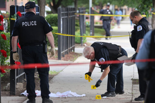 Chicago experiences one of the most violent days of 2021 same day top cop boasts declining numbers