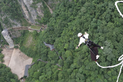 Woman plunges 164 feet to death in tragic bungee-jumping accident
