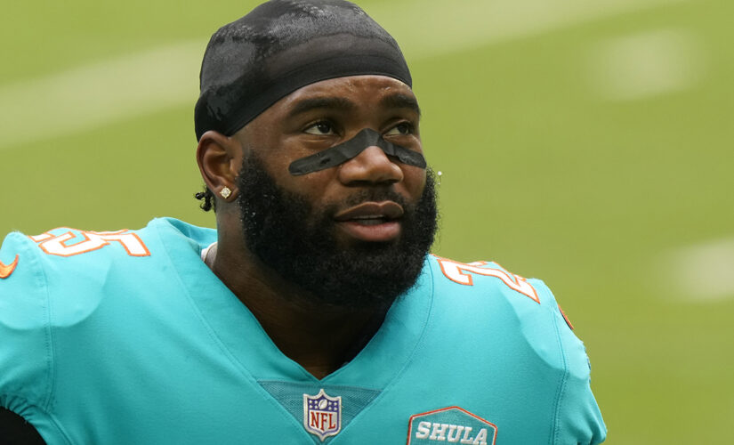 Dolphins star Xavien Howard demands trade, doesn’t ‘feel valued, or respected’