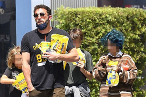 Ben Affleck takes kids Samuel, Seraphina to theme park with Jennifer Lopez’s daughter Emme