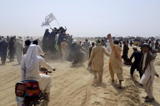 Afghanistan ministry sets curfew in bid to curb Taliban attacks