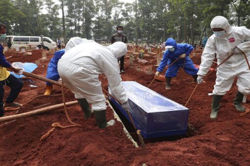 Death rates soar in Southeast Asia as COVID-19 wave spreads