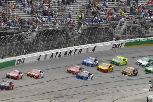 Kurt Busch holds off brother Kyle for Atlanta NASCAR Cup Series win