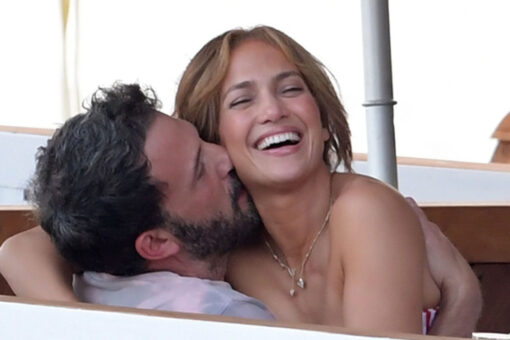 Jennifer Lopez and Ben Affleck are all loved up as they pack on the PDA during steamy Italian vacation