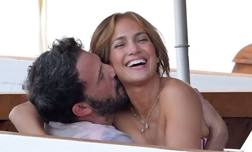 Jennifer Lopez and Ben Affleck are all loved up as they pack on the PDA during steamy Italian vacation