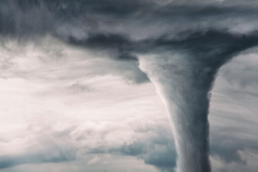 Wisconsin tornadoes cause widespread damage; 1 man dies in crash