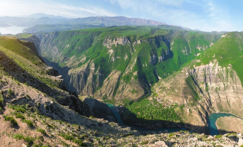 2 women flung into canyon by malfunctioning swing in Russia, but miraculously survive, video shows