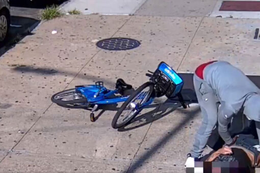 NYC robbery suspect seen rifling through unconscious man’s pockets after brazen daylight beat down