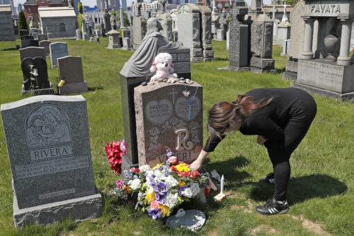 US overdose deaths hit record 93,000 amid coronavirus last year
