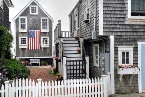 Provincetown issues face mask advisory after new COVID outbreak in summer hotspot