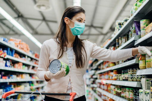 Sacramento County advises vaccinated people wear masks indoors