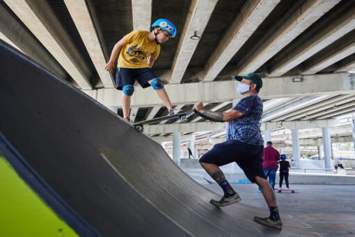Florida couple who trained 2 Olympic athletes teaches homeschooled kids through action sports